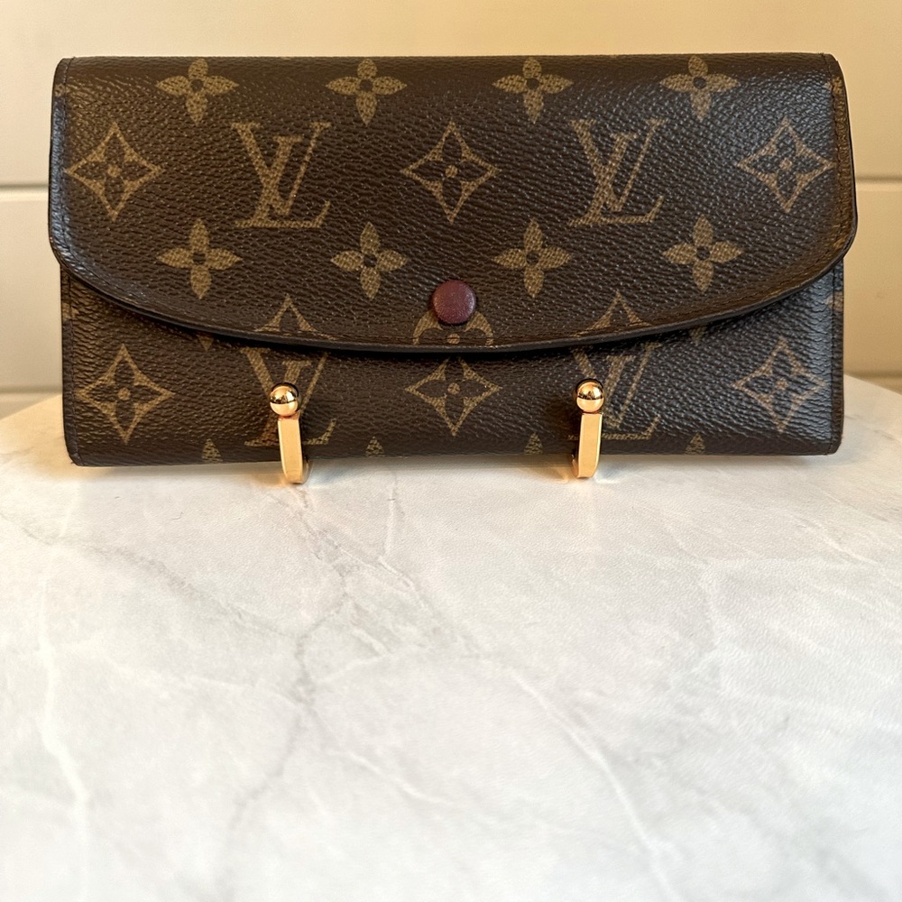 Louis Vuitton Emilie Portefeuille Wallet